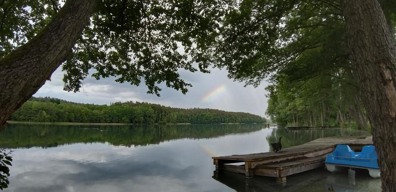 Przystan Na Zagorzu - Apartamenty Nad Jeziorem Drezdenko Exteriör bild