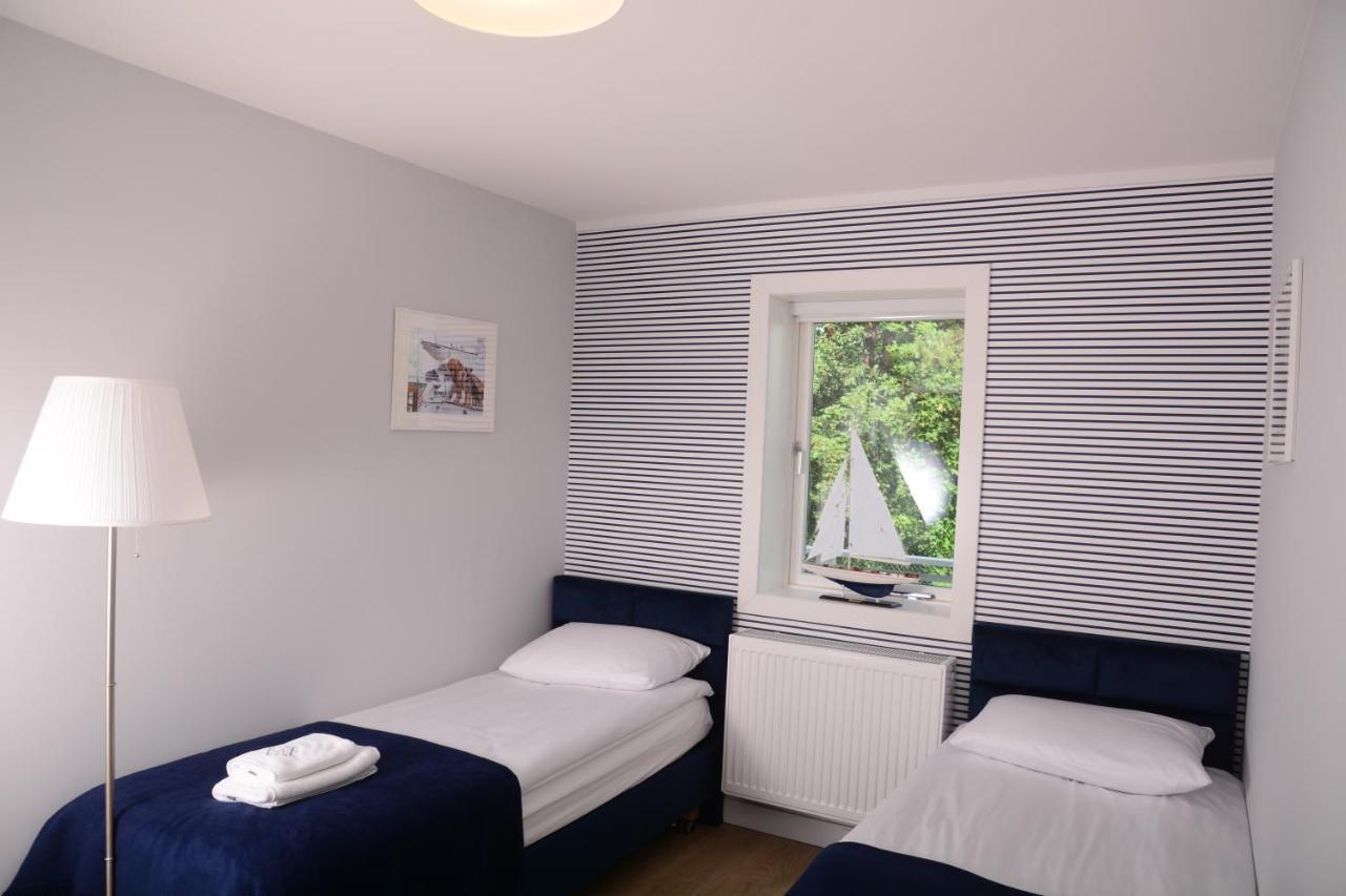 Przystan Na Zagorzu - Apartamenty Nad Jeziorem Drezdenko Exteriör bild