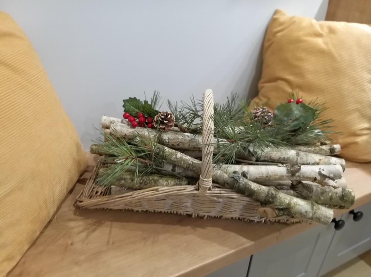Przystan Na Zagorzu - Apartamenty Nad Jeziorem Drezdenko Exteriör bild