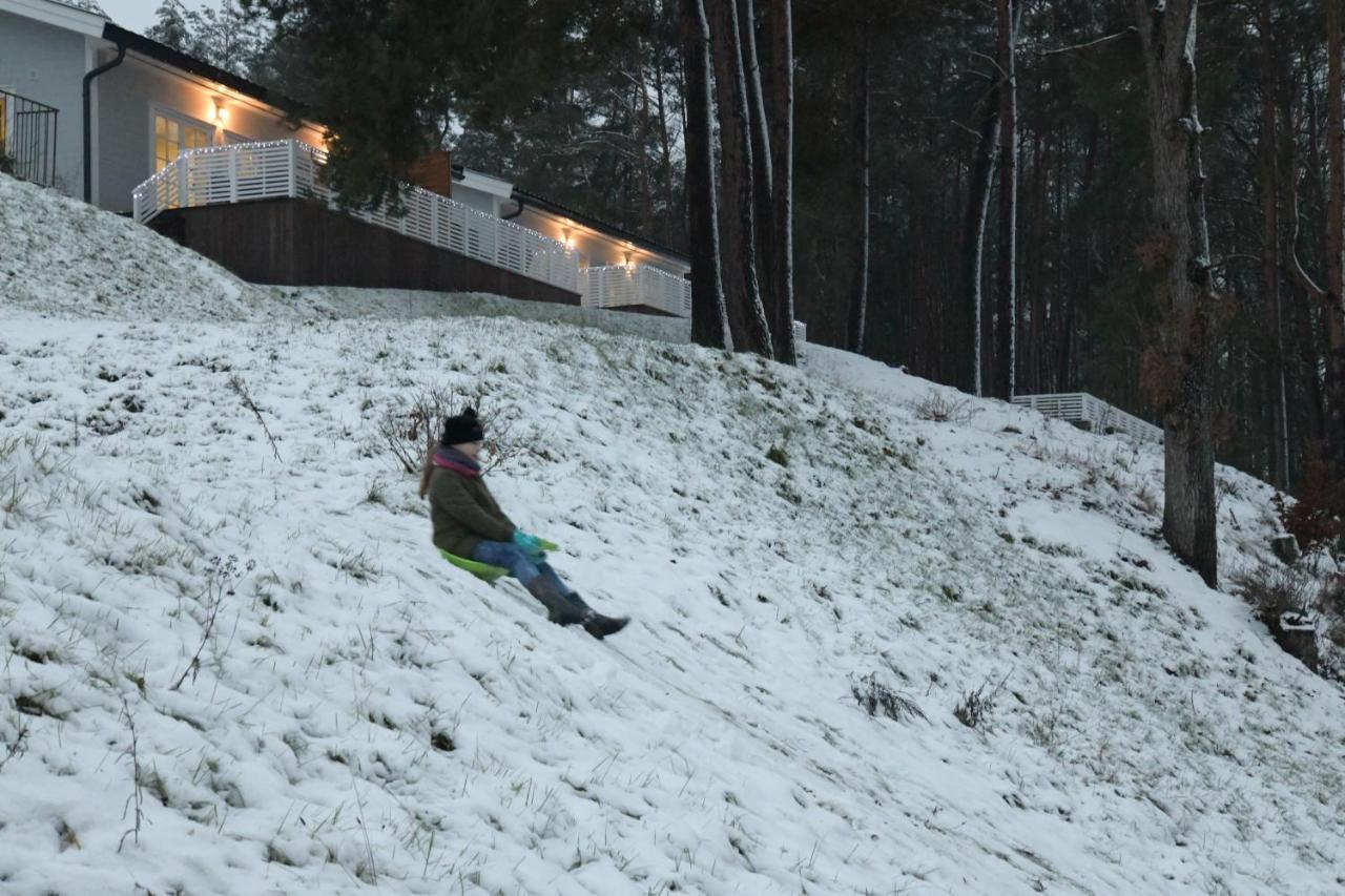 Przystan Na Zagorzu - Apartamenty Nad Jeziorem Drezdenko Exteriör bild
